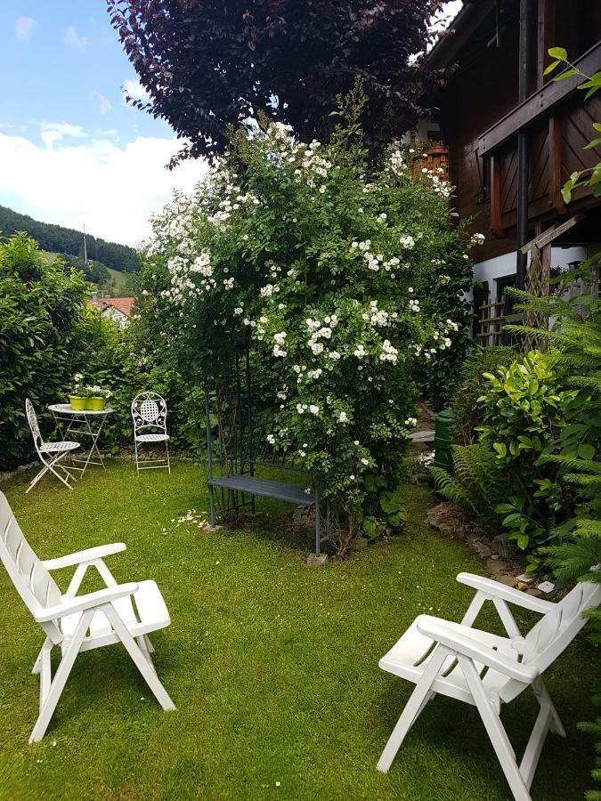 Appartement Schwarzwaldhaus à Elzach Extérieur photo